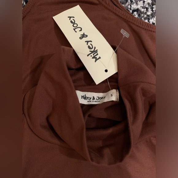 Mikey & Joey Mock Turtleneck Thong Bodysuit Brown/Rust Orange S NWOT - Picture 7 of 7